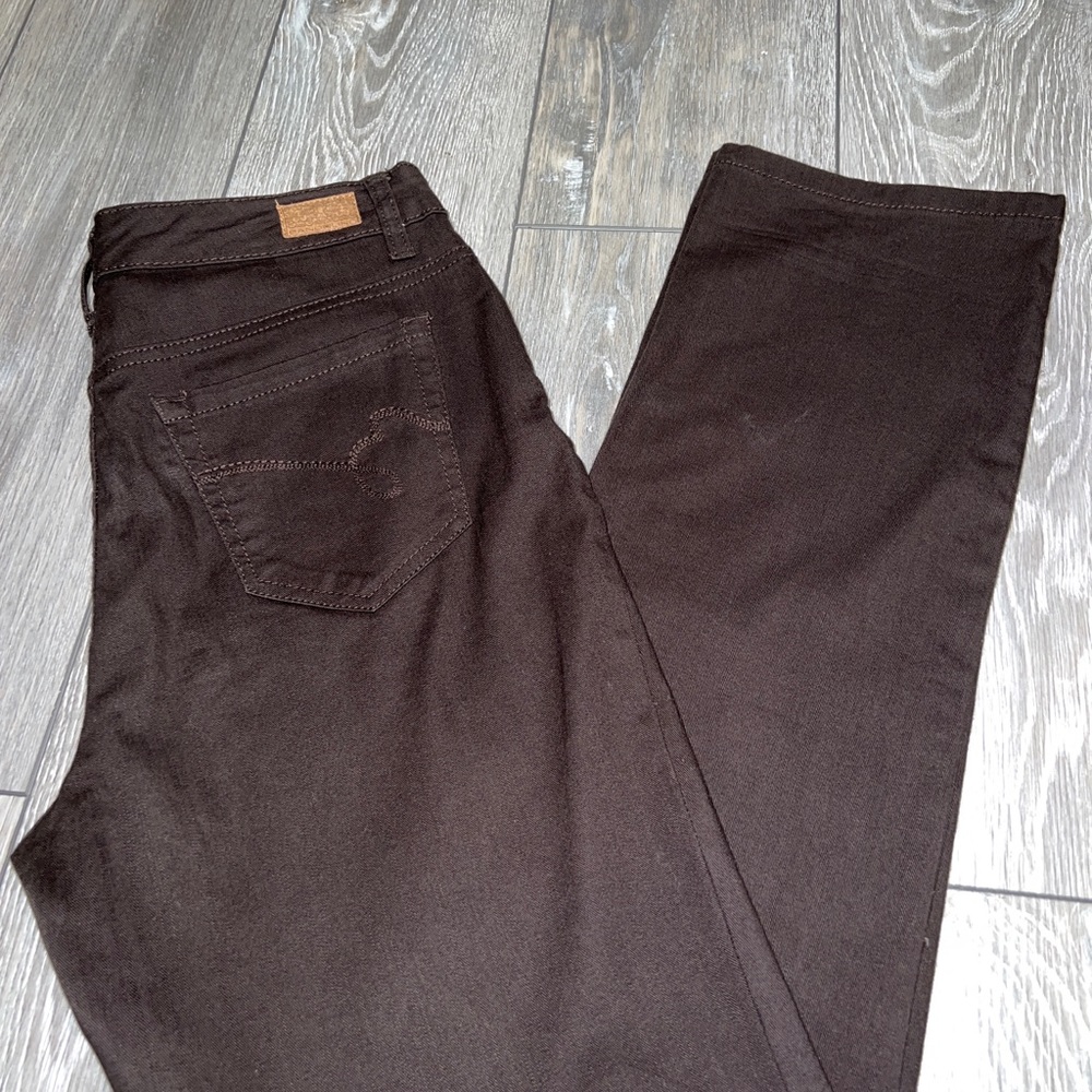 Bandolino Mandie Straight Leg Denim Stretch Jeans Women's Size 6 Brown